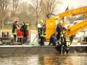 Bergung PKW im Rhein Hitdorfer Fähre P189415